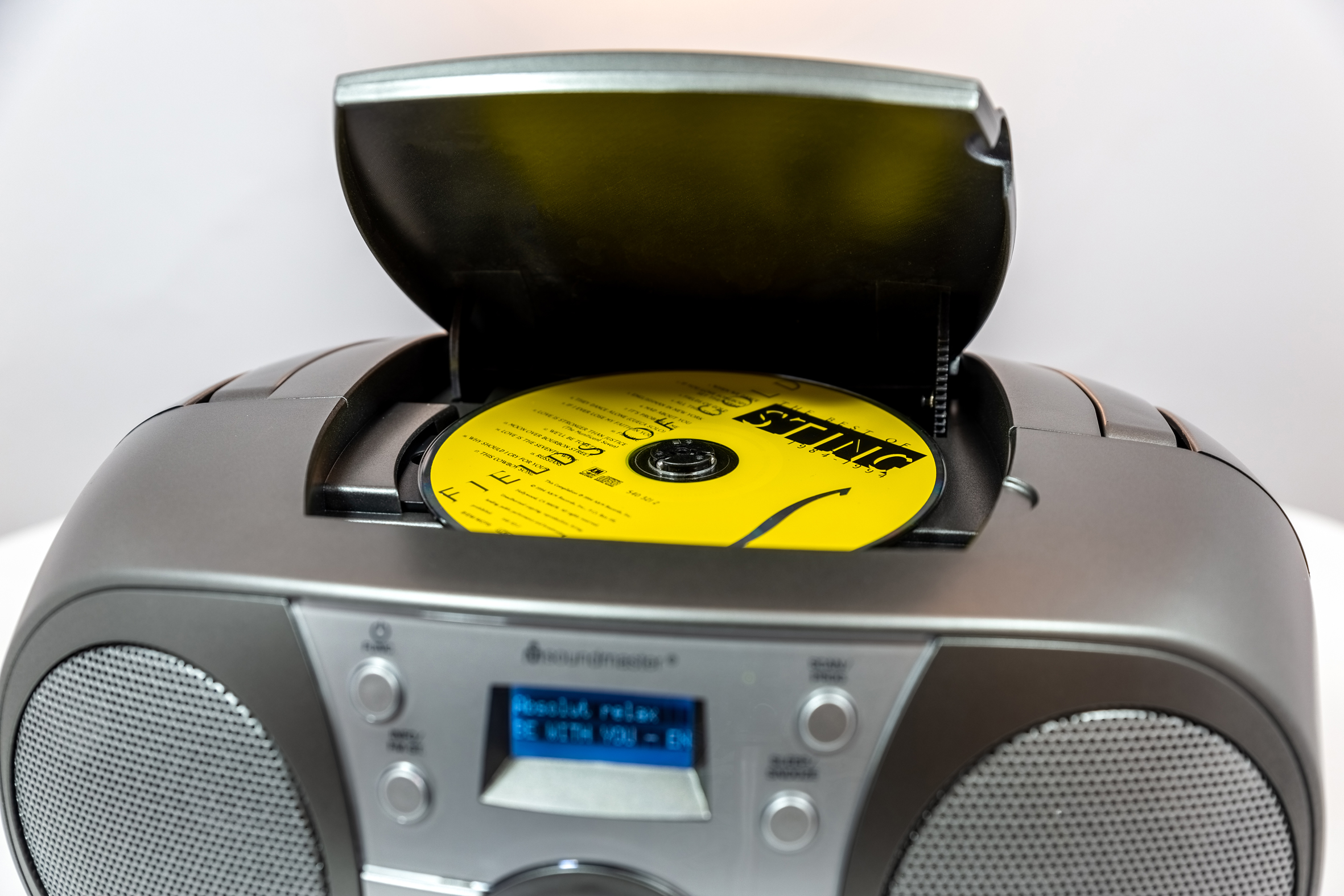 CD/MP3 Boombox mit DAB+/UKW Radio, Bluetooth®, USB