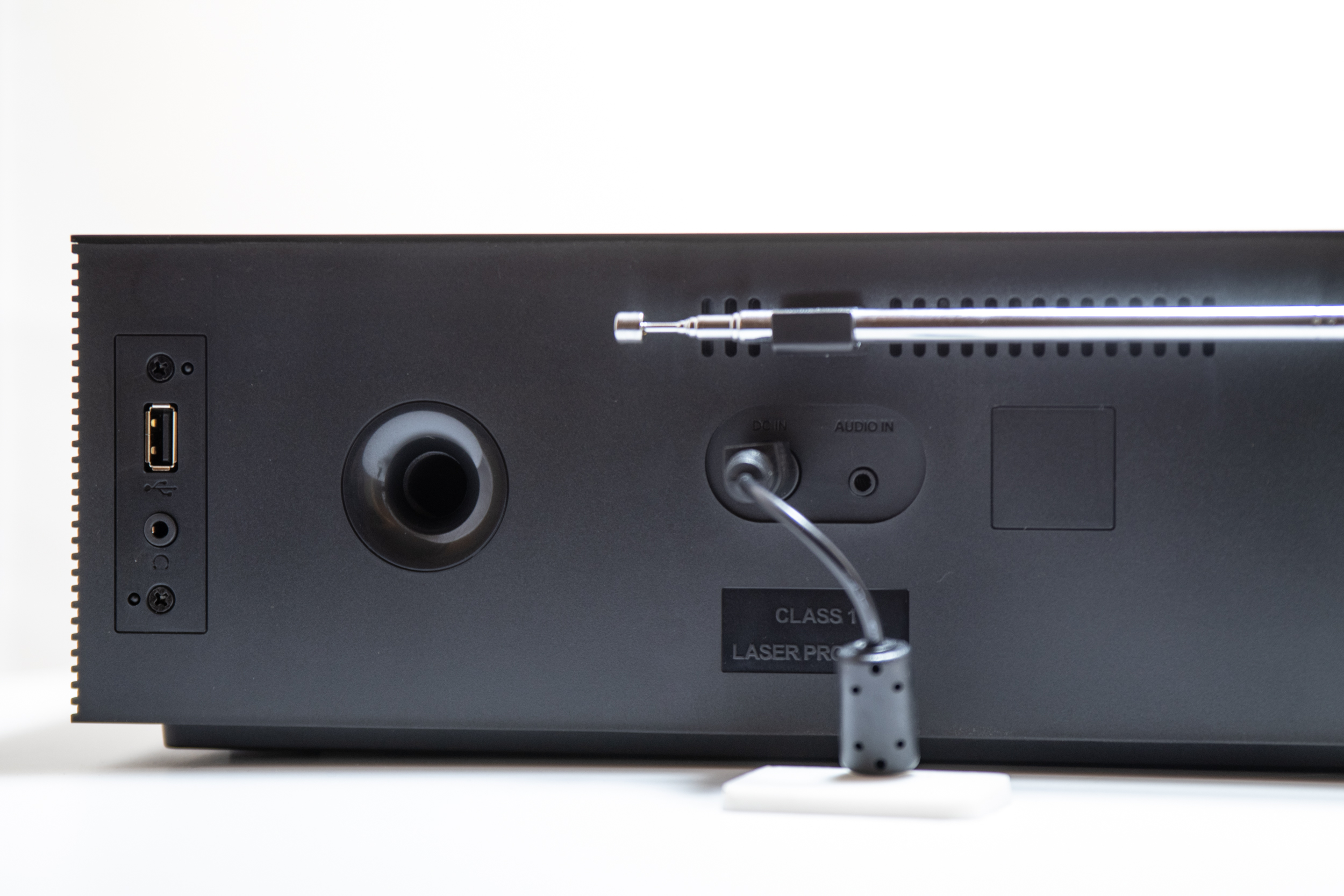 Stereo Musikcenter mit WLAN-Internet/DAB+/UKW-Radio, CD/MP3, USB, Bluetooth®, APP-Steuerung
