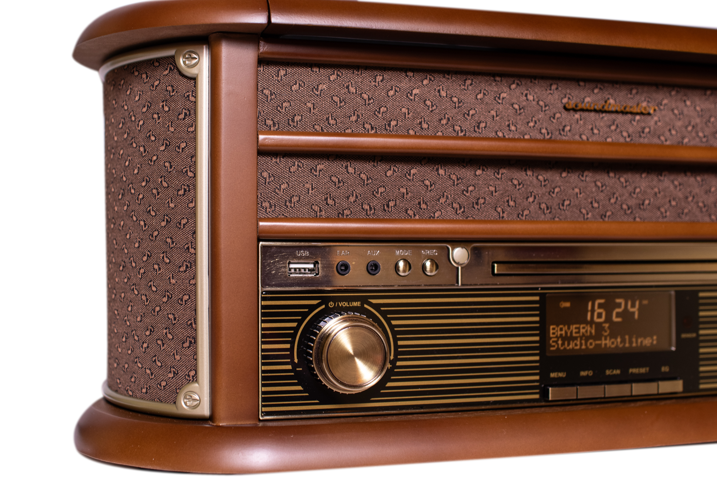 Nostalgie Stereoanlage mit DAB+/UKW Radio, Plattenspieler,CD/MP3,USB,Encoding,Kassette,Bluetooth®